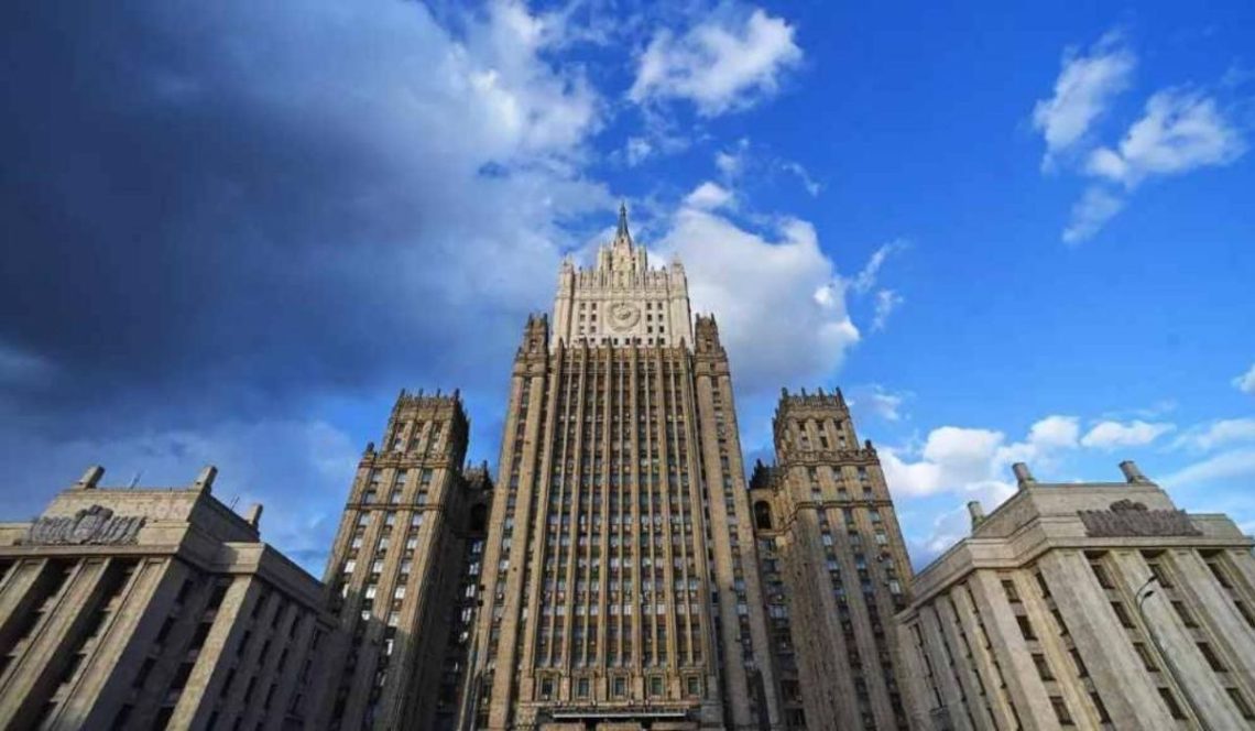 1 сотрудник посольства Румынии объявлен персоной нон грата в России