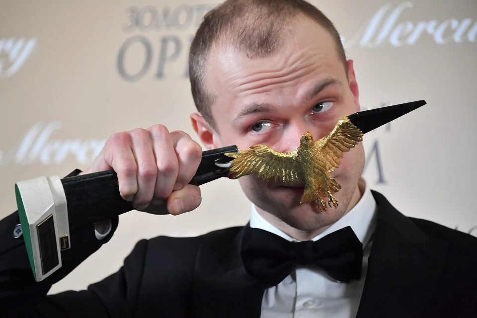 Актёр Юрий Борисов получил премию «Золотой орёл» за роль в кино