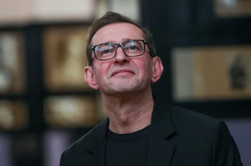 Константин Хабенский формирует разноплановый репертуар МХТ